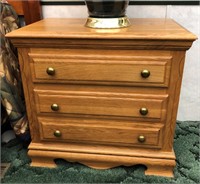 Oak night stand or side table 2 drawers
