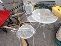 WHITE METAL TABLE W/2 CHAIRS