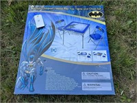 Batman folding table and chairs