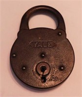 Cast iron Yale padlock - Lead owl, 6.75" tall -