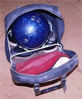 2 Columbia 300 blue marbled bowling balls in bags