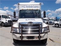 2012 HINO 268, Box Truck