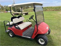 E-Z-Go Gas golf cart: works well