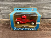 Ertl 1/43 1948 Diamond T Truck In Box