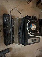 Record player & cassette recorder