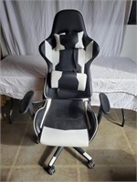 Gaming/Office Chair