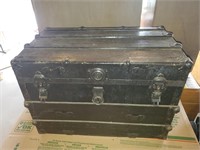 Vintage Trunk 18 x 20 x 30"