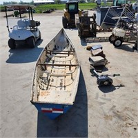15' Flat Back Fibreglass Canoe w 2Hp Motor