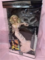 2002 COLLECTORS EDITION BARBIE IN KING KONG