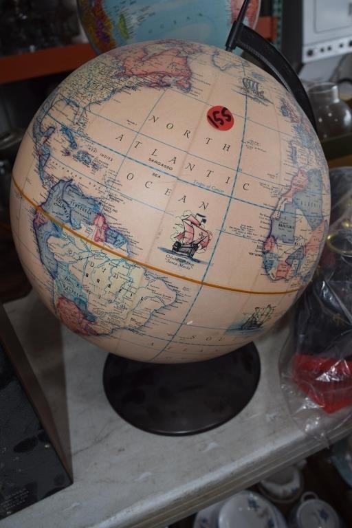 WORLD GLOBE