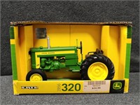 1:16 ERTL 1956  John Deere 320