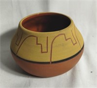 Ute Mountain Tribe pottery vase Inez Wing
