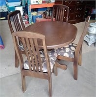Table W/ 4 Chairs 41x34x30"H
