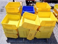 [CH] Lot of Stackable Yellow Parts Bins