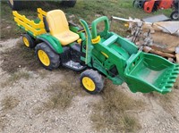 Toy tractor & wagon