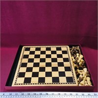 Woodfield Collection Chess Board & Game Pieces