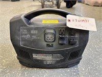 Police Auction: Motomaster Battery Booster -1600a