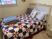 FULL SIZE BED W NICE QUILT AND LINENS