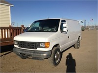 2006 Ford E-Series Cargo Full-Size Van