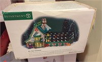 Department 56 "Mrs. Claus Greenhouse"