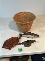 fish/turtle basket decor