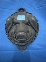 Unique Cast Iron Pig Face Pan
