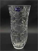 De Plomb Crystal Vase w/ Leaf Pattern