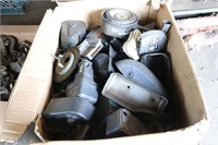 BOX OF SMALL ENGINE BREATHERS