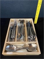 Service For 10 Oneida Stainless Flatware