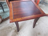 small accent end table