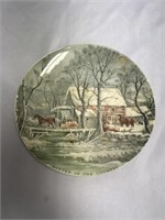 VINTAGE CURRIER & IVES COLLECTOR PLATE WINTER IN