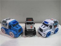 2 Toy Ambulances Pullback/1 Toy Jeep