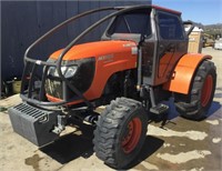 KUBOTA M108S Orchard Tractor, MFWD