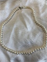 Freshwater Pearl Necklace w/ Sterling Silver Clasp