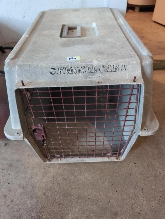 Medium dog kennel