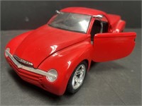 1/25 scale 2000 Chevrolet SSR Concept Car,