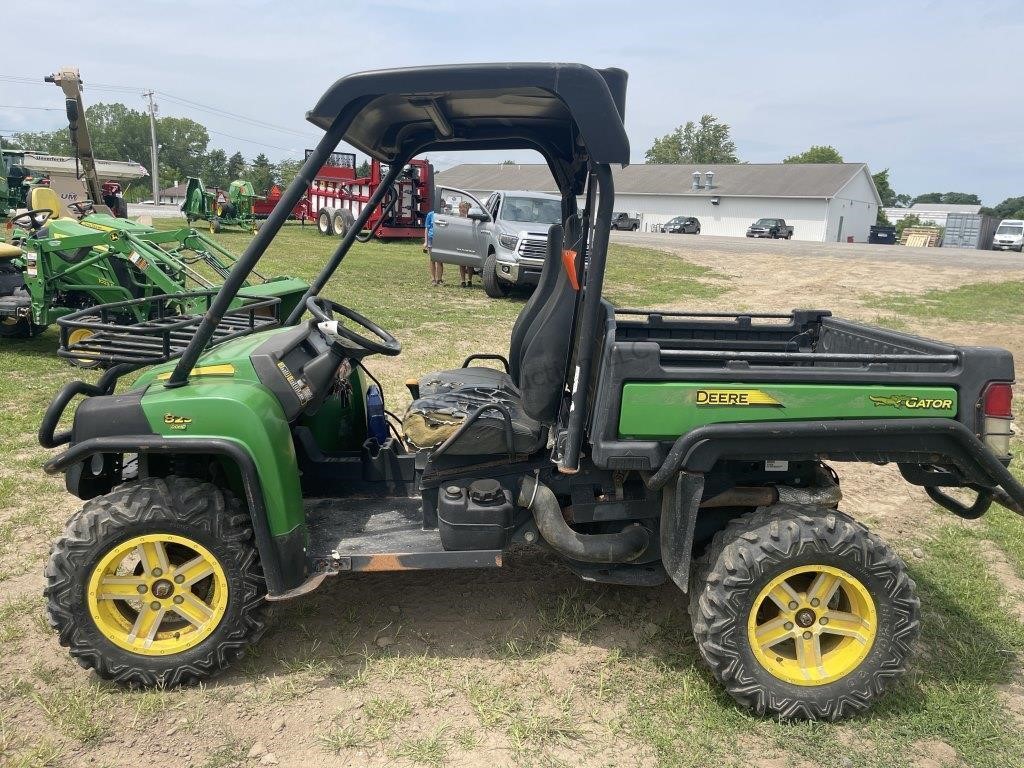 2011 John Deere XUV825I