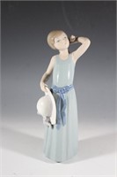 Lladro - 1978 Prissy 5010 Girl with Hat Figurine
