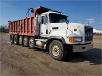 2000 Mack CL713 E7-460 6 Axle Dump Truck