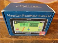 NEW Magellan Roadmate GPS