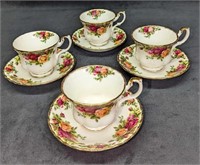 4 Royal Albert Old Country Roses Cups & Saucers C