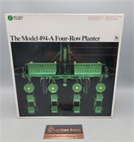 Model 494-a Four Row Planter 1/16 5838 ERTL