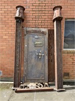THE LORD NELSON OLD SAFE DOOR