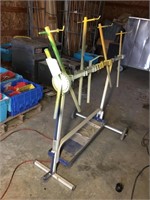 AUTOMOTIVE WORK / PAINT STAND