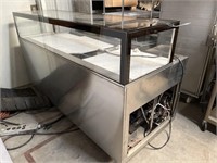 Refrigerated display table