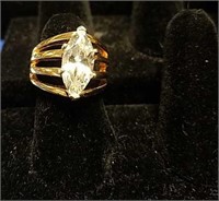 Single Stone Woman's Ring