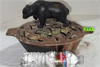 Cast iron Bear lid pan