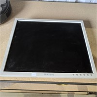 Samsung Flat Screen Computer Monitor