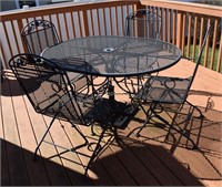 (O) Wrought Iron Oval Patio Table & 4 Chairs