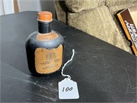 Vintage Suntory Whisky Bottle Radio